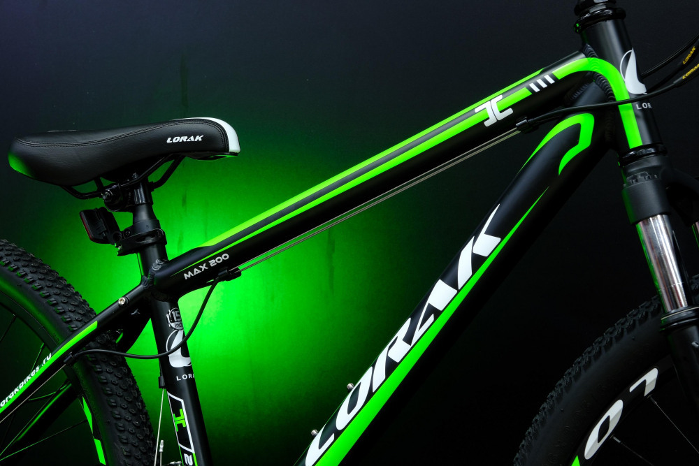 Lorak MAX 200 Матовый Чёрный/Зелёный 21р (на рост 183-190)